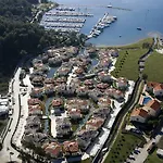 Villa Portville Holiday Villas *