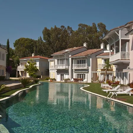 Villa Portville Holiday Villas *