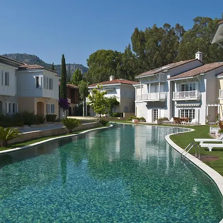 Portville Holiday Villas *