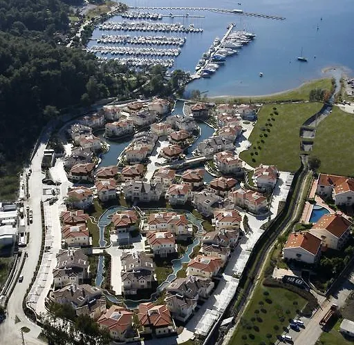 Βίλα Portville Holiday Villas *