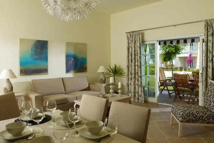 Βίλα Portville Holiday Villas *