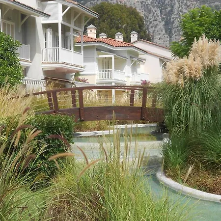 Portville Holiday Villas ヴィラ