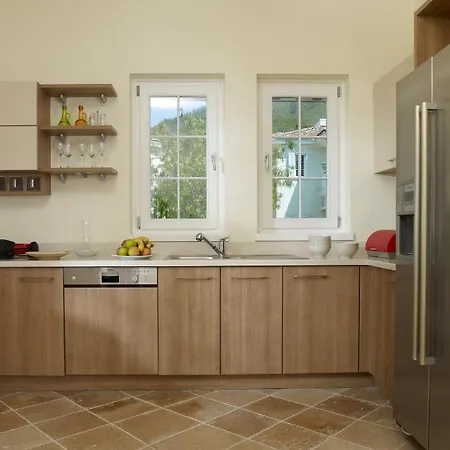 Portville Holiday Villas * ギョジェク