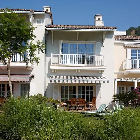 Portville Holiday Villas ヴィラ